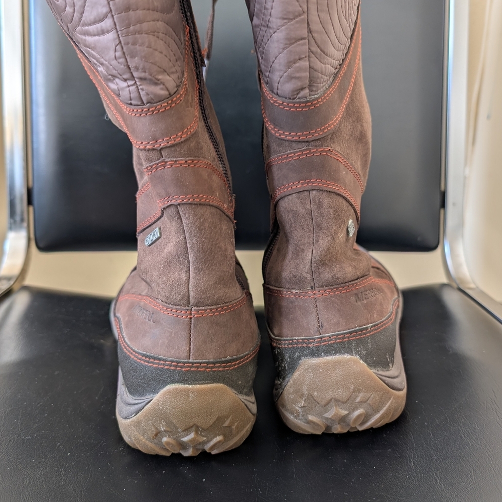 Merrell Winter Boots - Picture 5 of 8